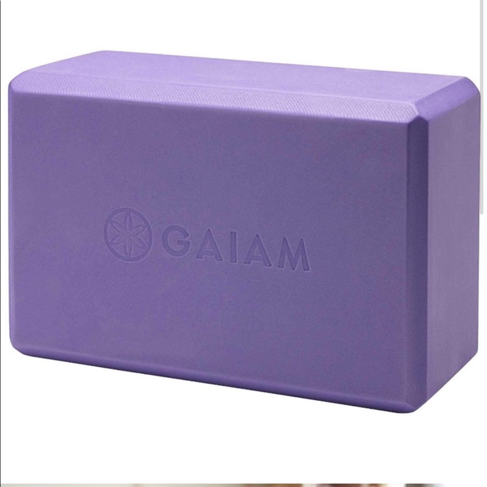Gaiam Yoga Block Solid Light Pinkish Purple BWT
